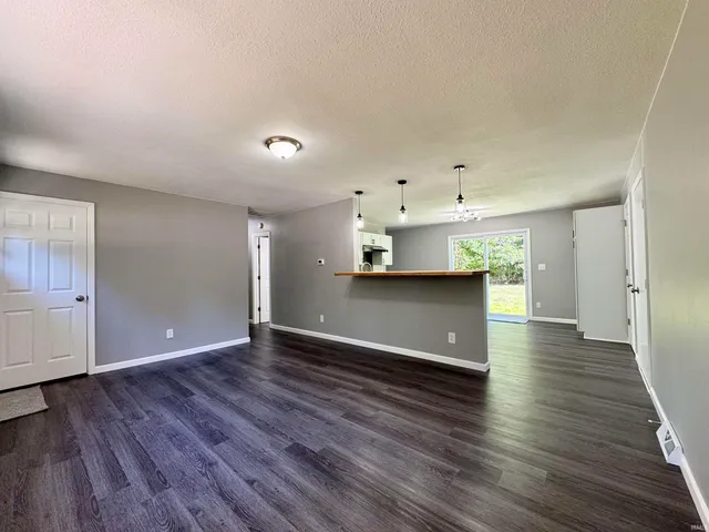 $225,000 | 1539 South Ridgeview Road, Logansport, IN 46947