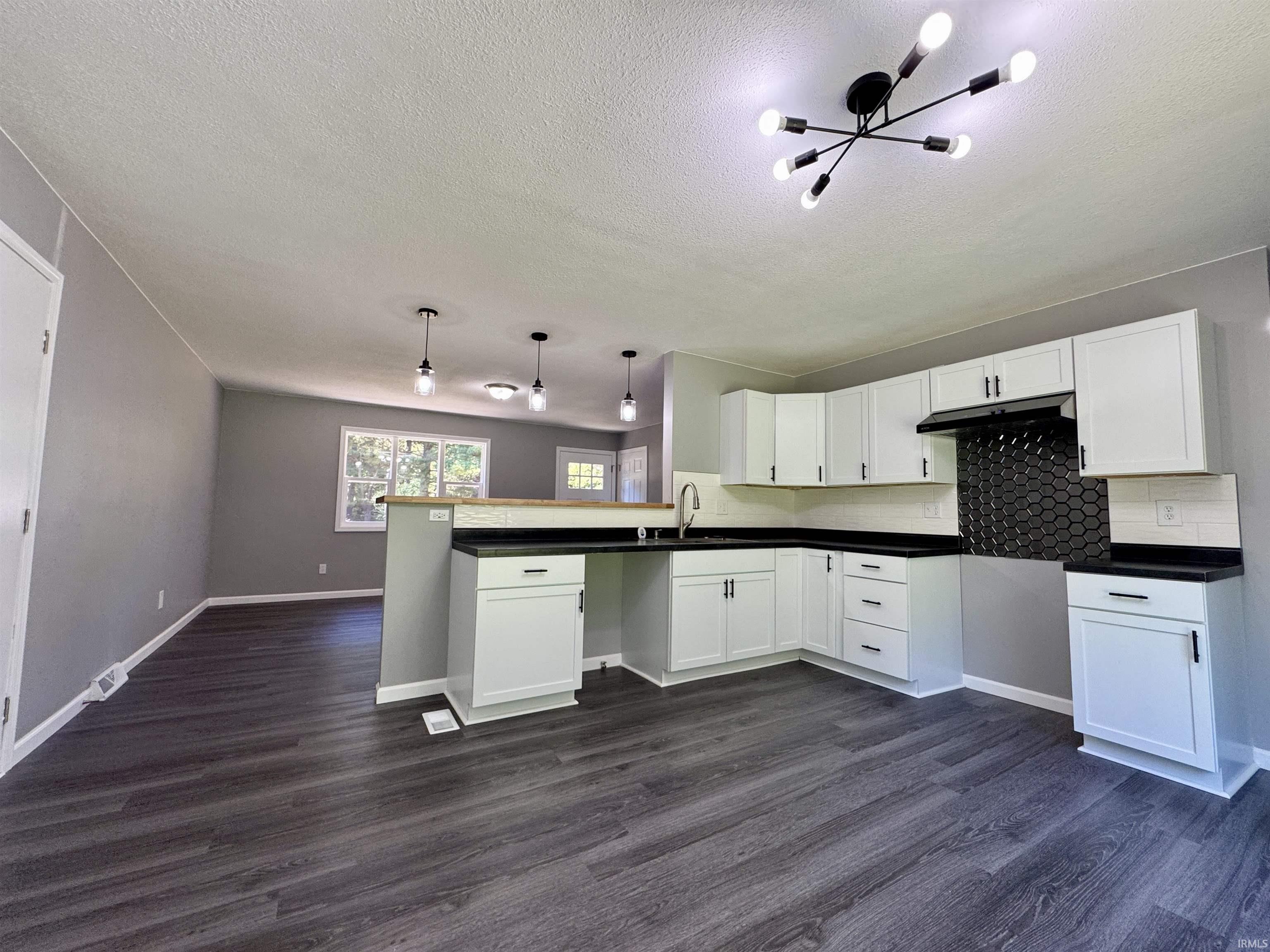 1539 South Ridgeview Road Logansport, IN 46947 - Photo 8 of 32