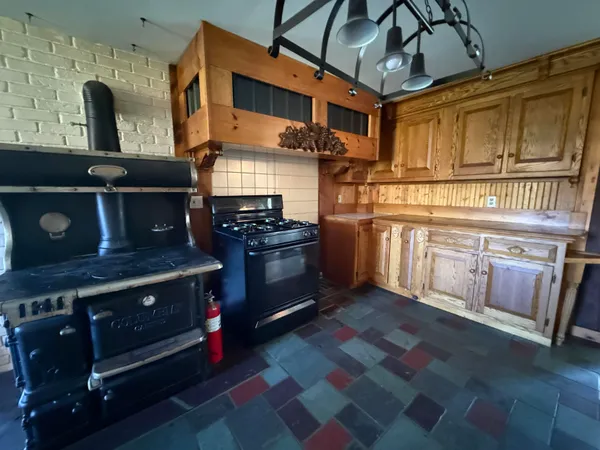 $574,900 | 6614 Main Road, West Haven, VT 05743