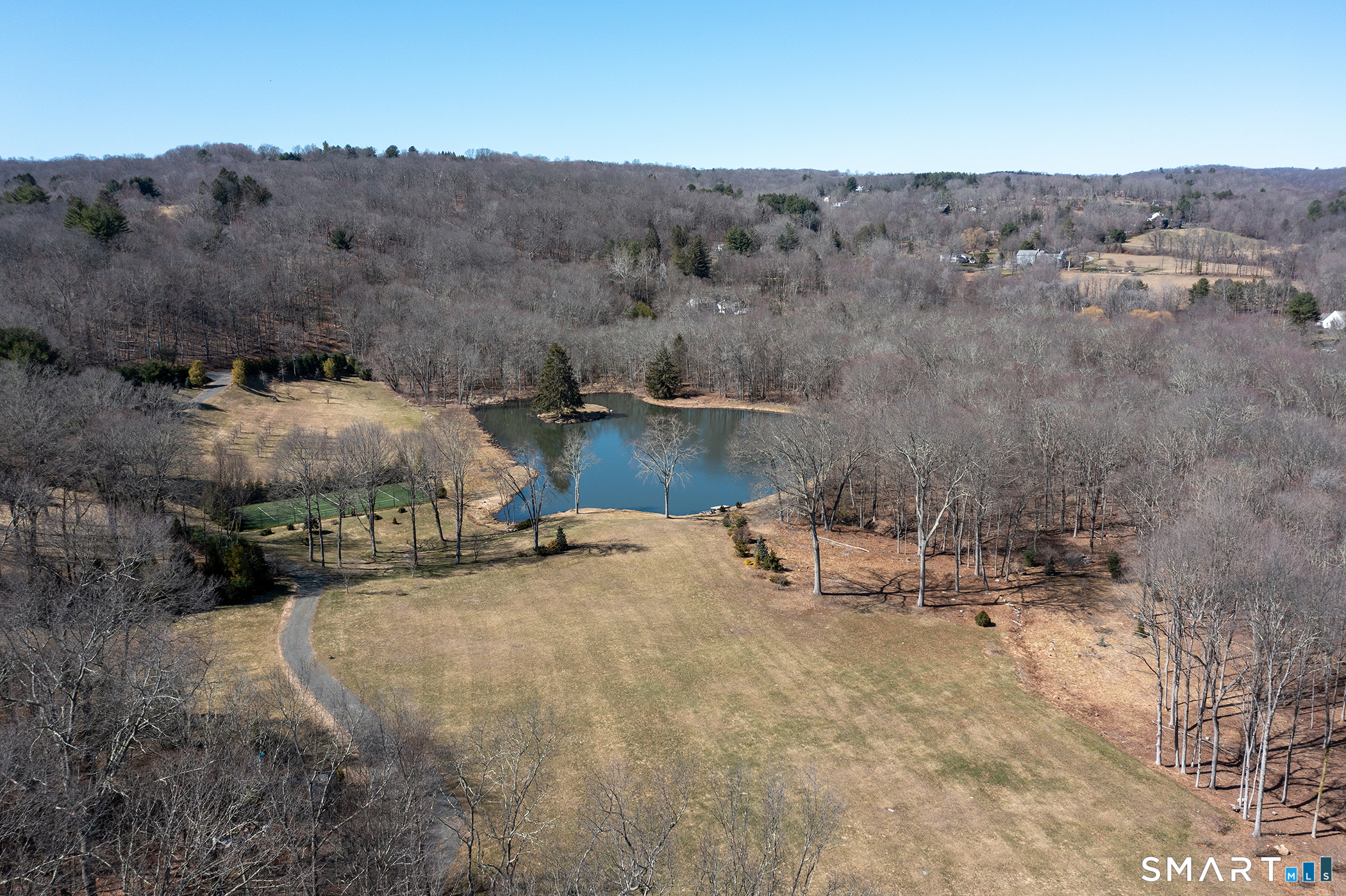 52 Calhoun Street Washington, CT 06794 - Photo 2 of 17