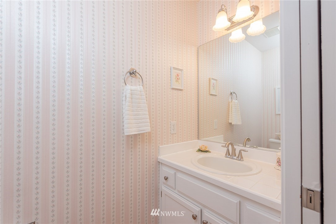 22601 17th Place West Bothell, WA 98021 - Photo 14 of 25