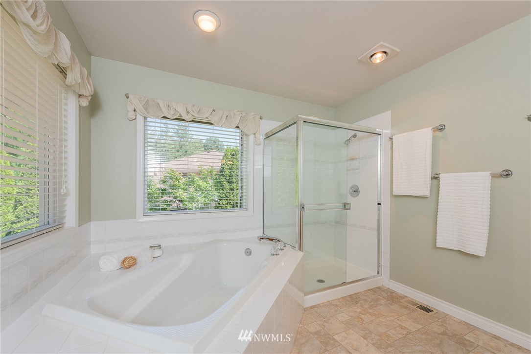 22601 17th Place West Bothell, WA 98021 - Photo 16 of 25