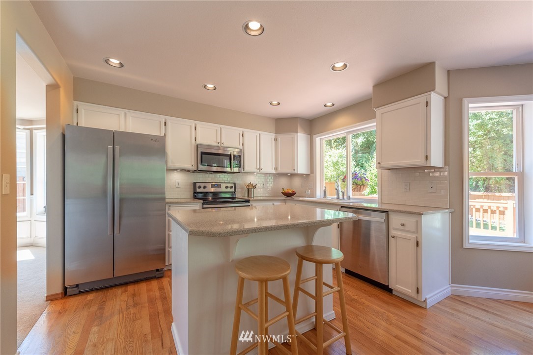 22601 17th Place West Bothell, WA 98021 - Photo 7 of 25
