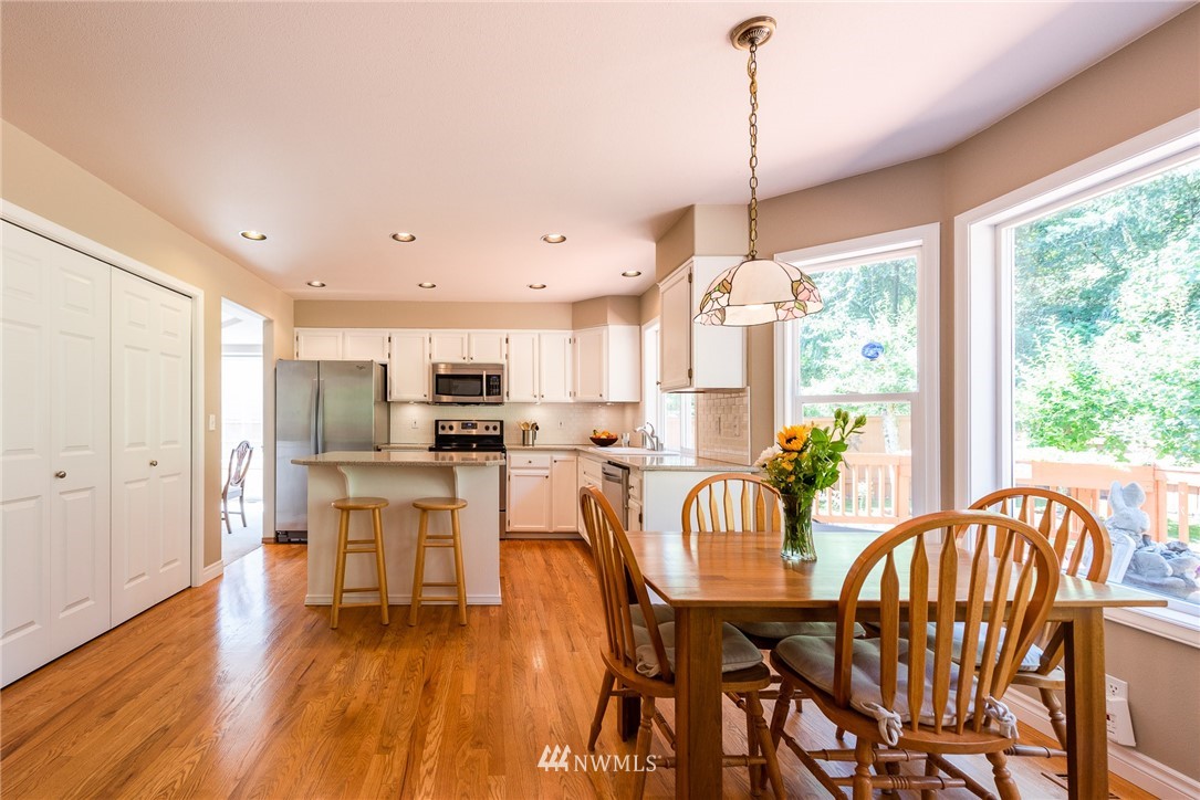 22601 17th Place West Bothell, WA 98021 - Photo 8 of 25