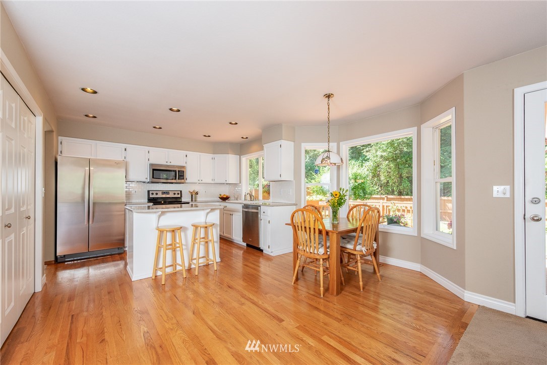 22601 17th Place West Bothell, WA 98021 - Photo 9 of 25