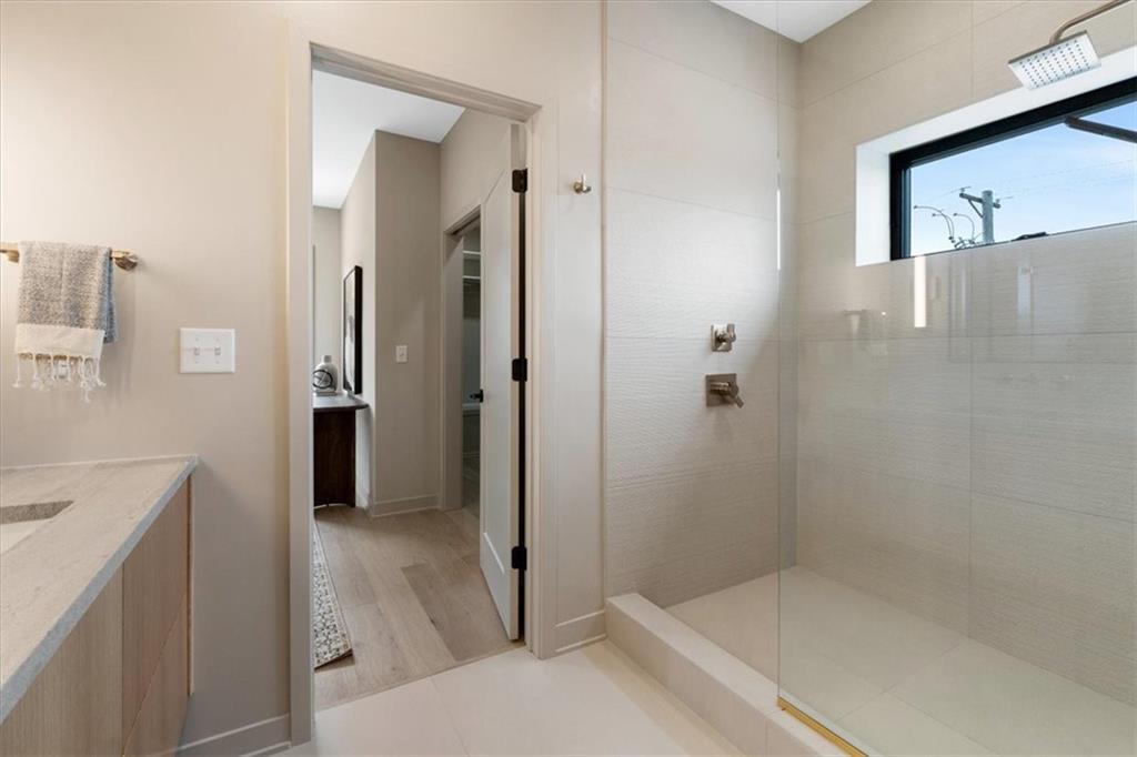 1919 Locust Street Kansas City, MO 64108 - Photo 22 of 27