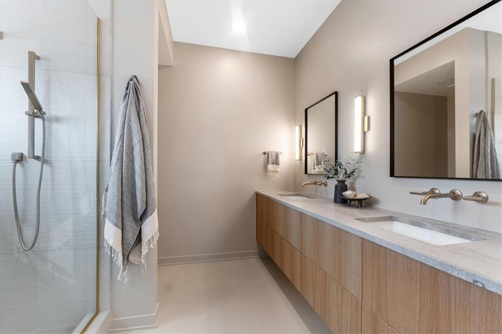 1919 Locust Street Kansas City, MO 64108 - Photo 23 of 27