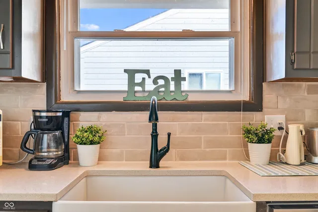 $209,000 | 426 North 14th Avenue, Beech Grove, IN 46107