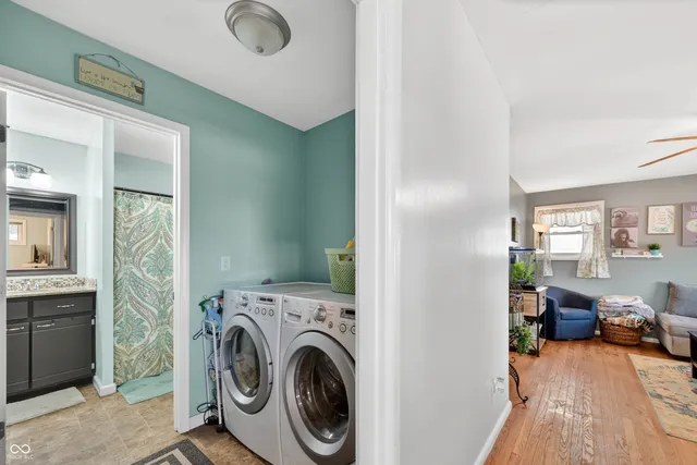 $209,000 | 426 North 14th Avenue, Beech Grove, IN 46107