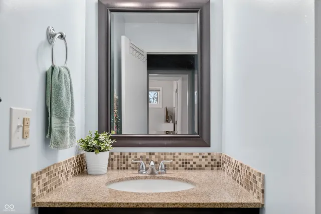 $209,000 | 426 North 14th Avenue, Beech Grove, IN 46107