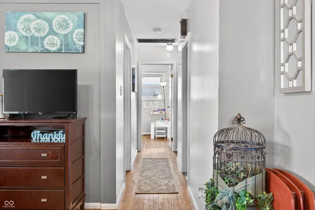 $209,000 | 426 North 14th Avenue, Beech Grove, IN 46107