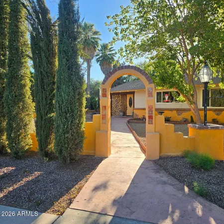 $495,000 | 294 South Jefferson Street, Wickenburg, AZ 85390