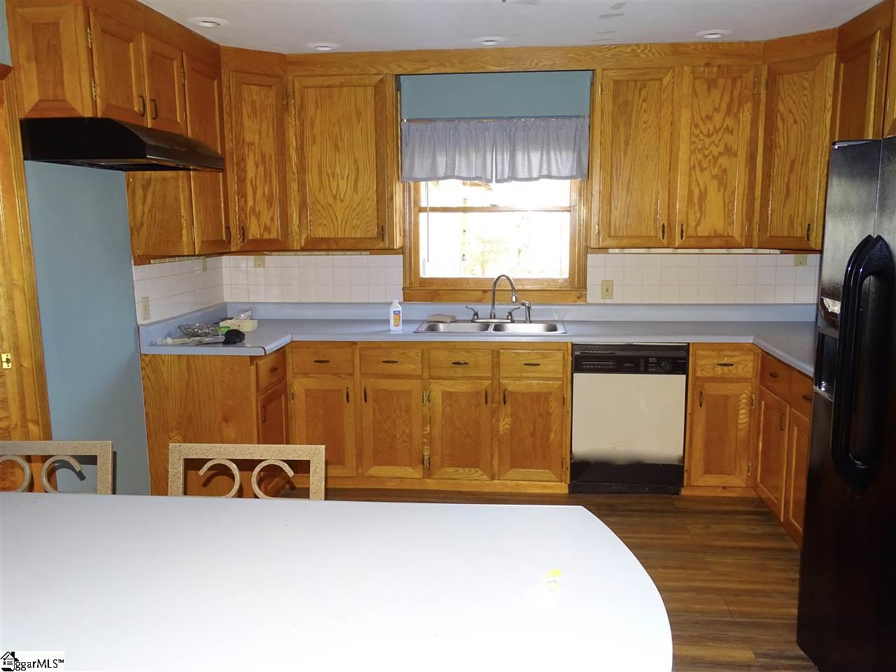 566 Slatton Shoals Road Pelzer, SC 29669 - Photo 6 of 35