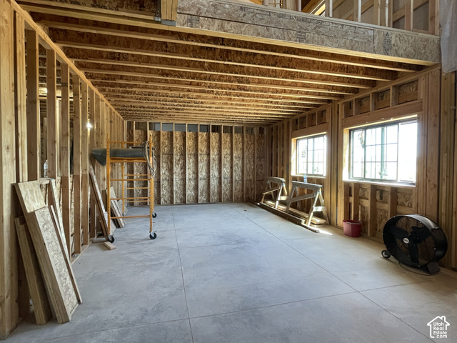 70 Horseshoe Bend Road Vernal, UT 84078 - Photo 8 of 54 Living room