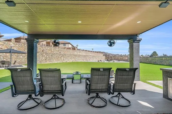 $635,000 | 354 El Camino Drive, El Paso, TX 79912