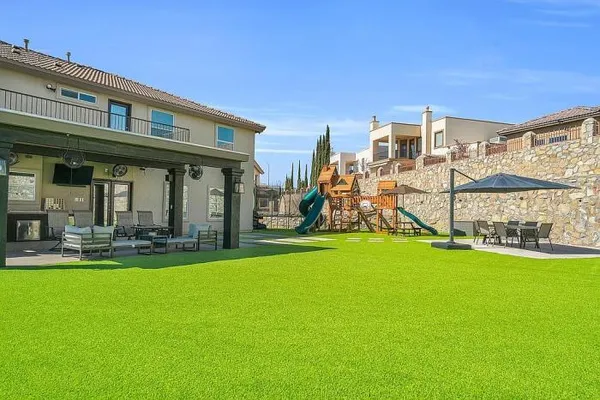 $635,000 | 354 El Camino Drive, El Paso, TX 79912