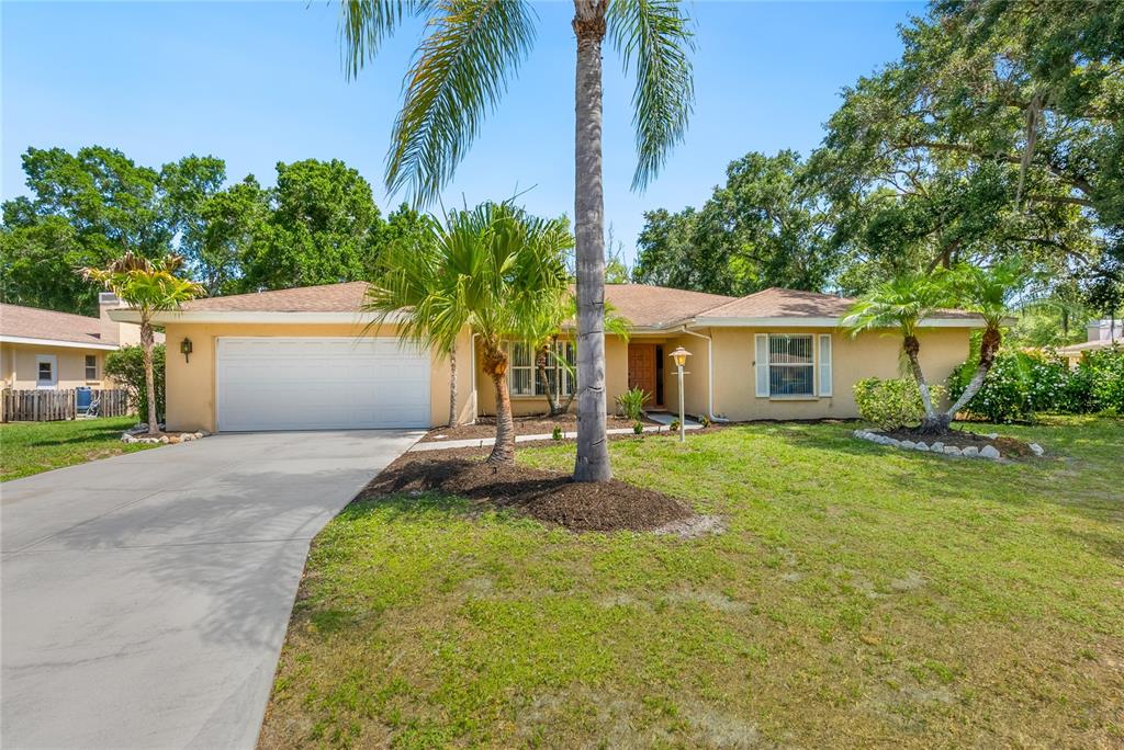 4219 Charing Cross Road, Sarasota, FL 34241 Compass