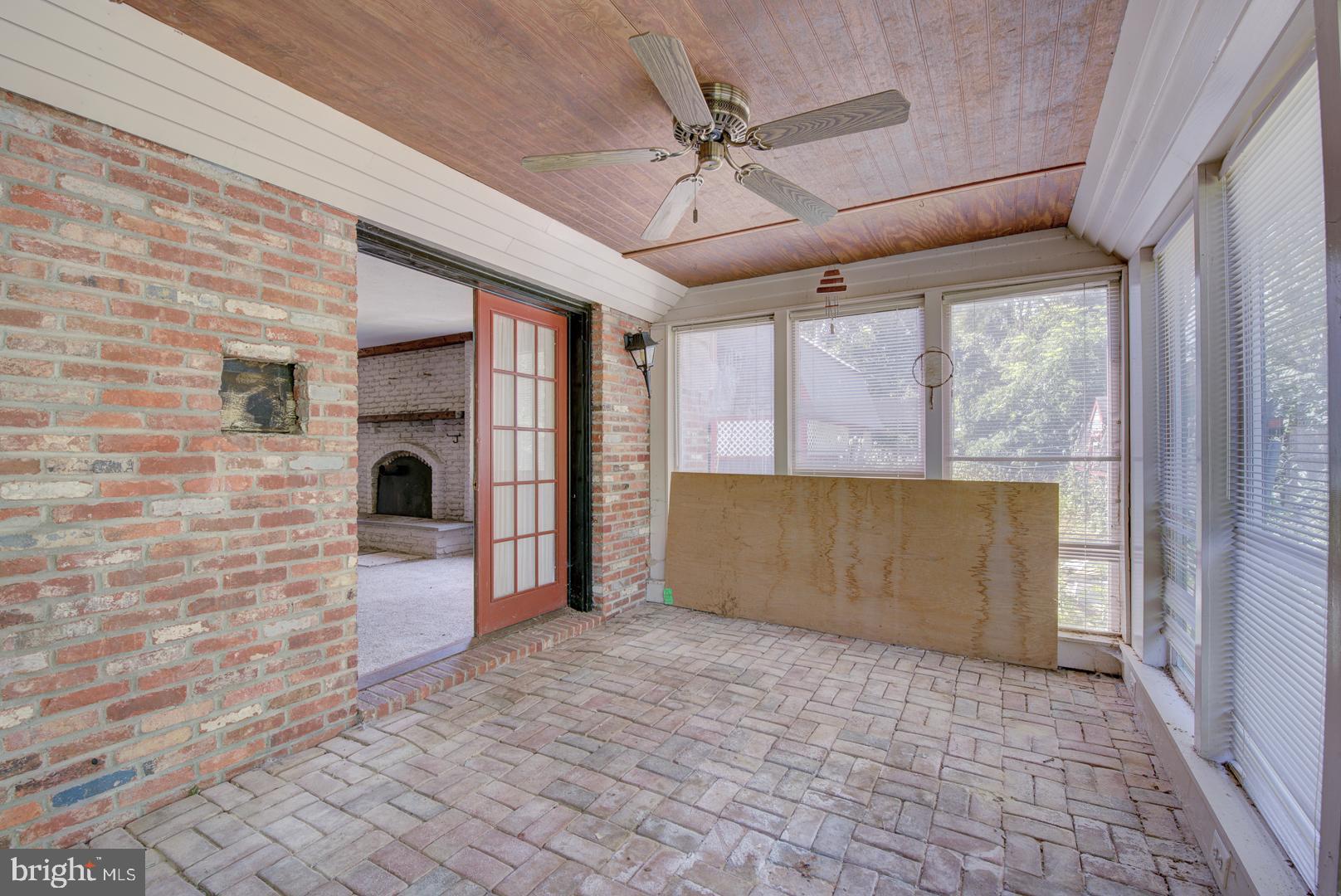 2902 Ward Kline Road Myersville, MD 21773 - Photo 17 of 71 Gallery Image 17