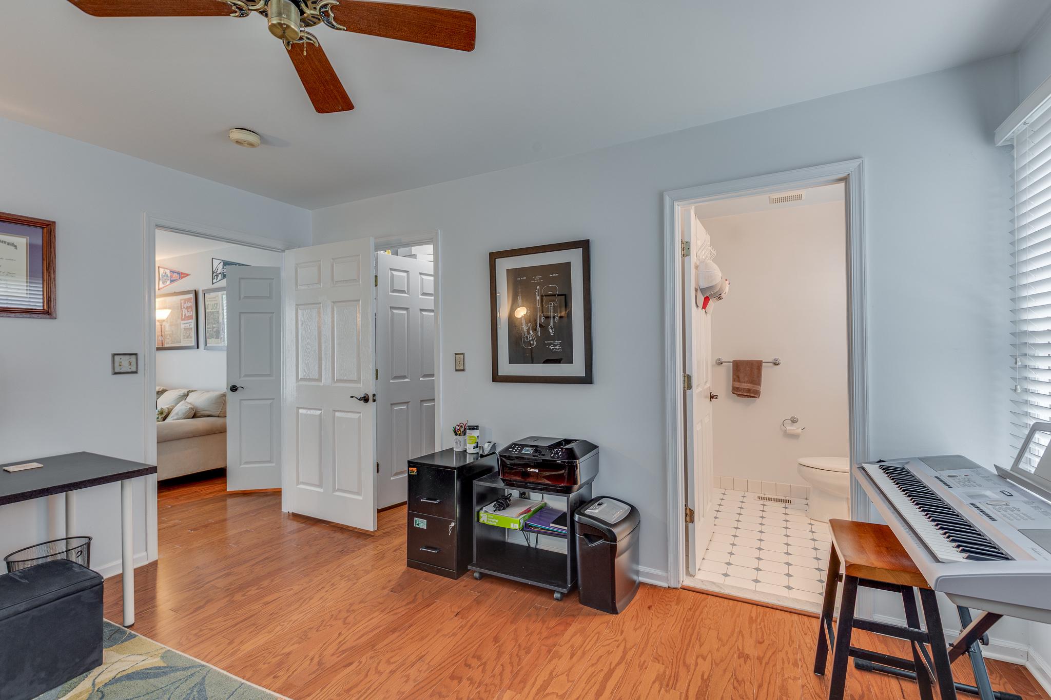 17 Utica Road Marlton, NJ 08053 - Photo 17 of 29 Bright and inviting living space.