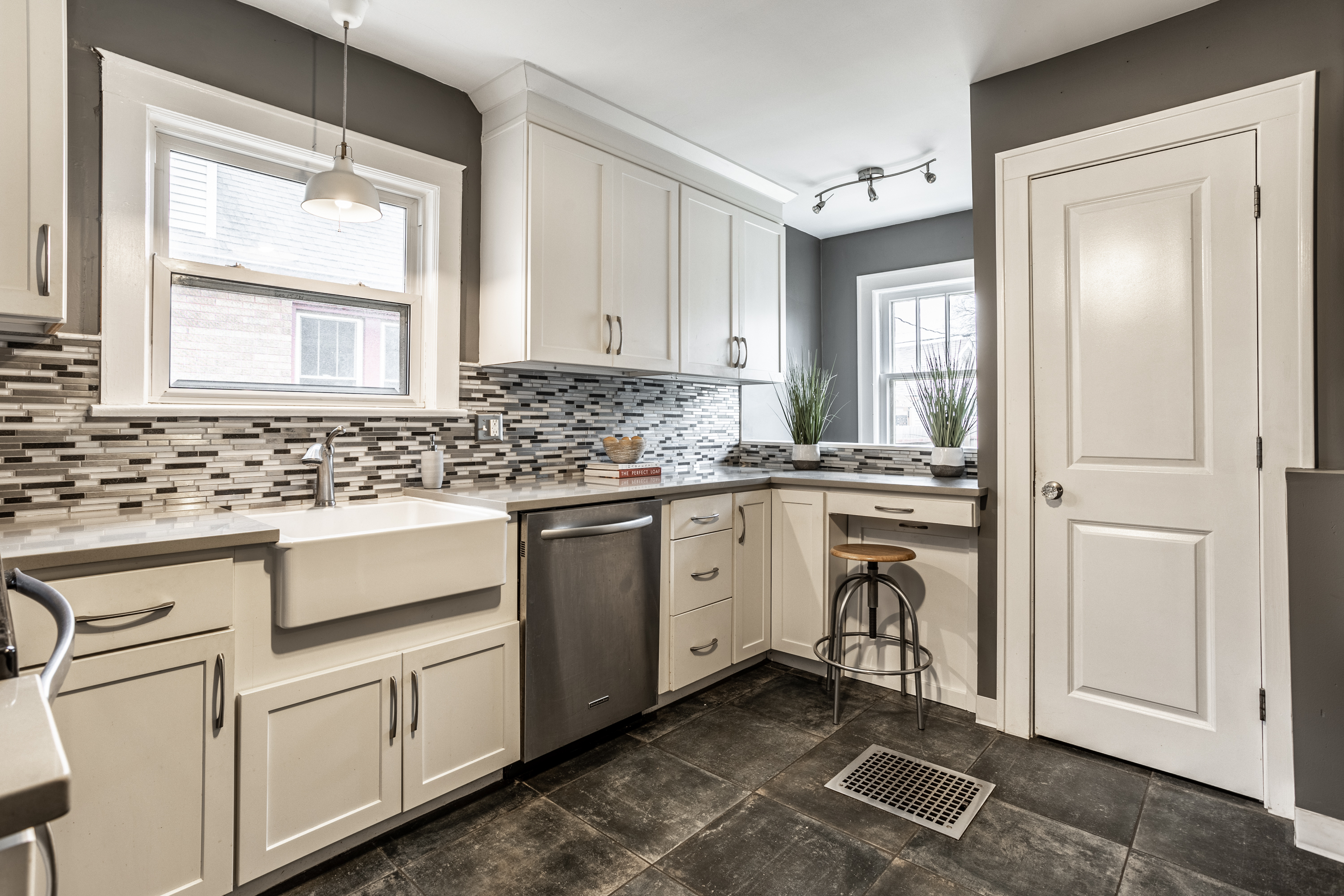 956 North Audubon Road Indianapolis, IN 46219 - Photo 11 of 31 Gallery Image 11