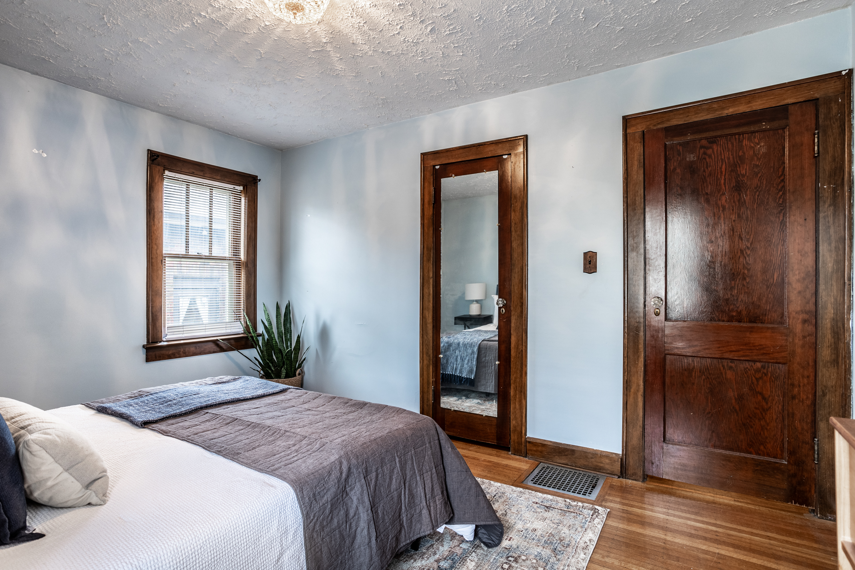 956 North Audubon Road Indianapolis, IN 46219 - Photo 16 of 31 Gallery Image 16