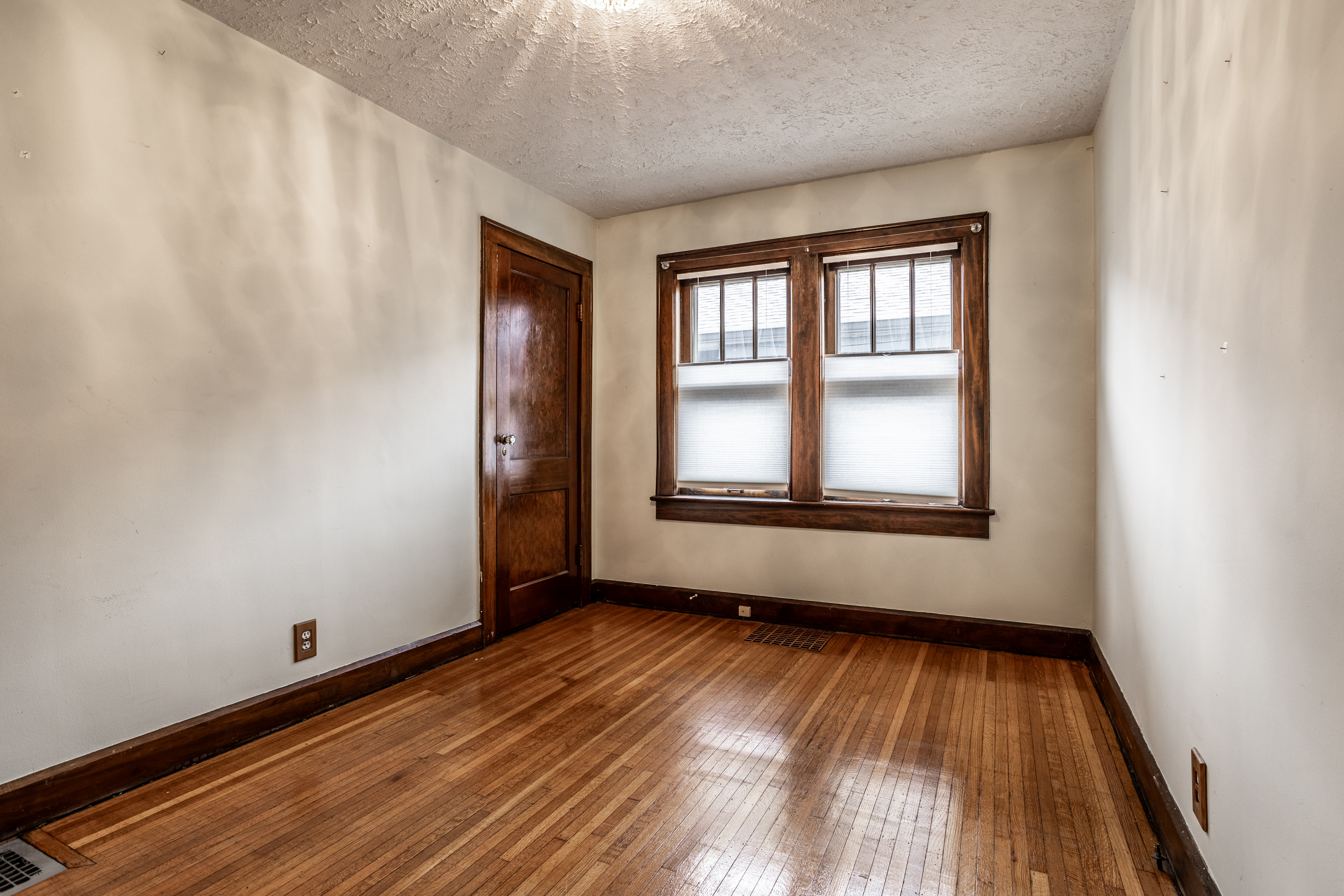 956 North Audubon Road Indianapolis, IN 46219 - Photo 18 of 31 Gallery Image 18