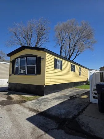 $49,000 | 8800 South Harlem Avenue, Unit 923, Bridgeview, IL 60455