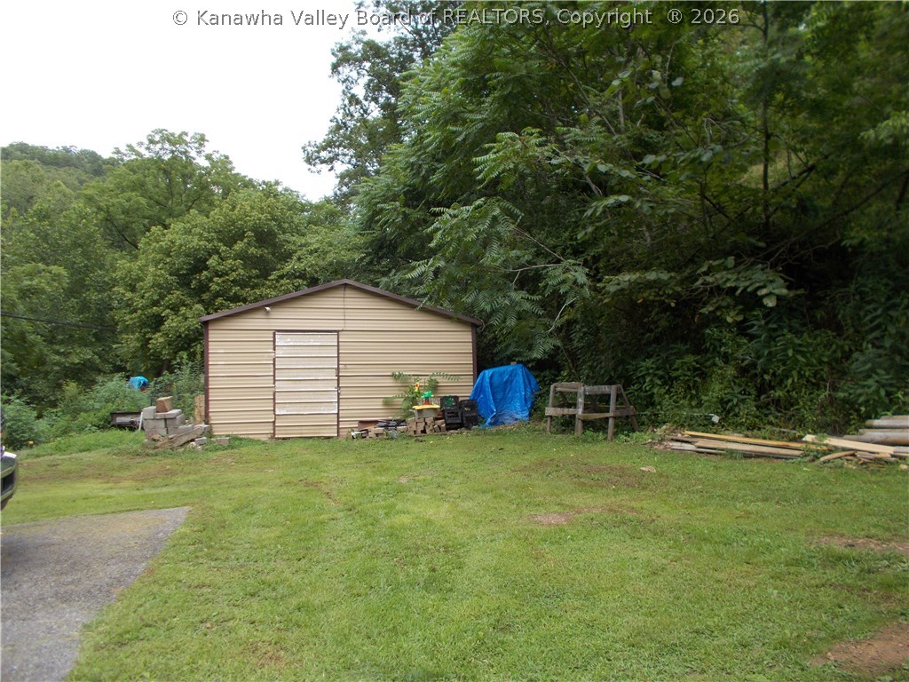 6164 Heizer Creek Road Poca, WV 25159 - Photo 16 of 26 Gallery Image 16
