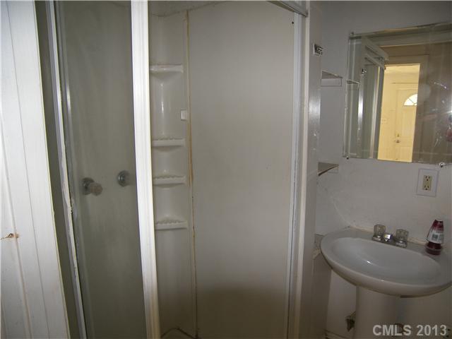 4113 South Tryon Street Charlotte, NC 28217 - Photo 6 of 9