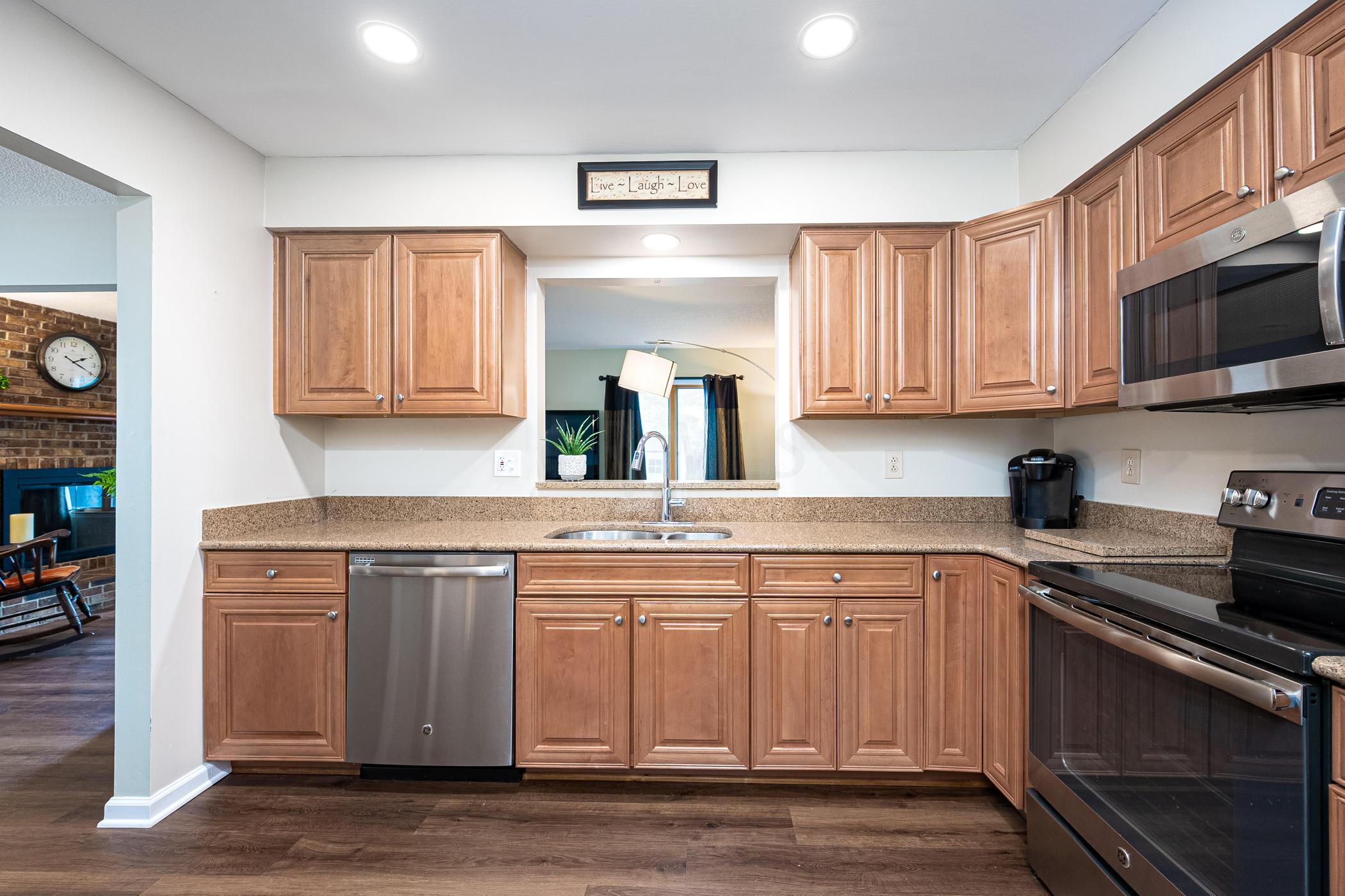 2711 West Case Road Columbus, OH 43235 - Photo 17 of 42 Gallery Image 17