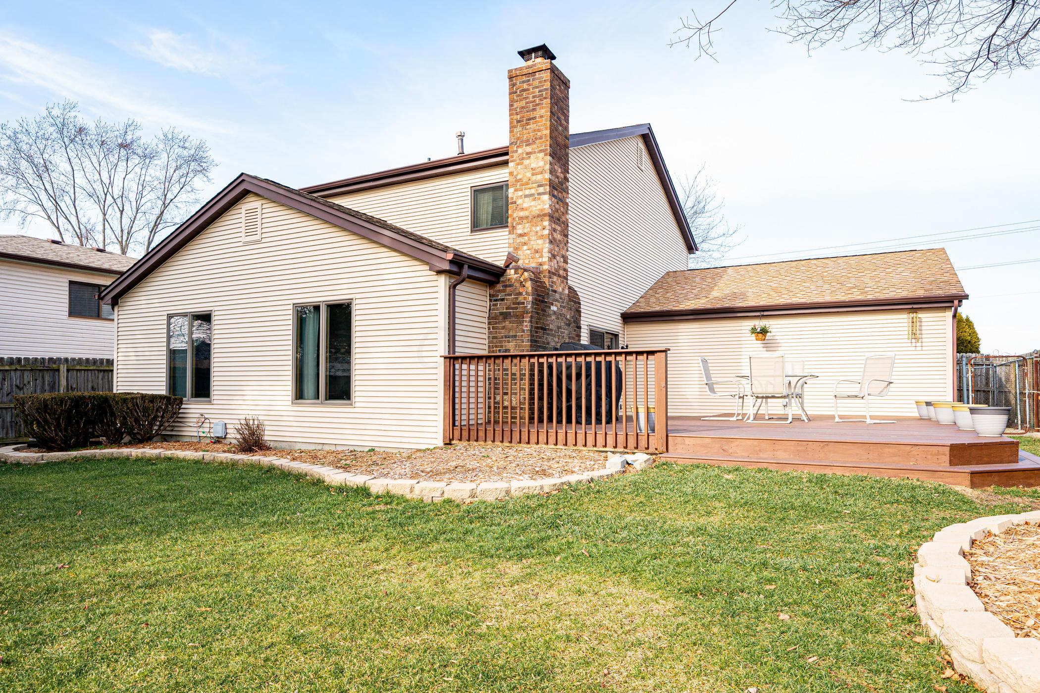 2711 West Case Road Columbus, OH 43235 - Photo 5 of 42 Gallery Image 5