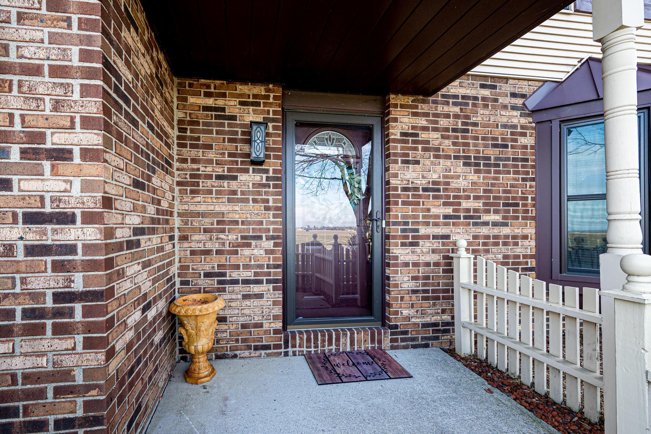 2711 West Case Road Columbus, OH 43235 - Photo 8 of 42 Gallery Image 8