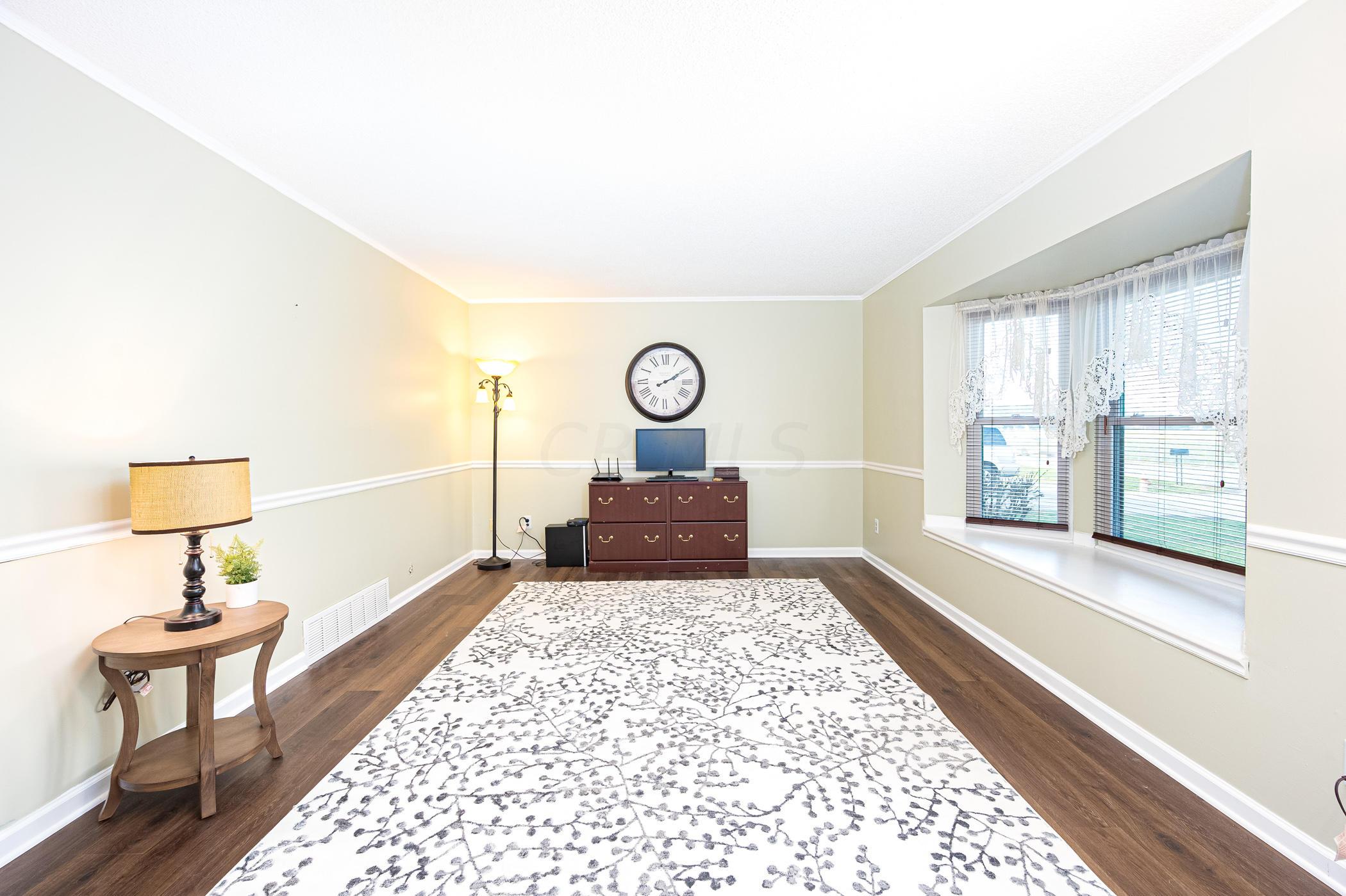 2711 West Case Road Columbus, OH 43235 - Photo 10 of 42 Gallery Image 10
