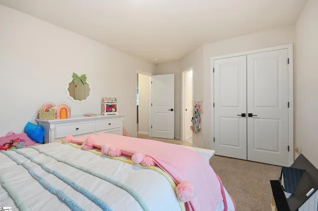 $409,000 | 4076 Moffre Drive, Boiling Springs, SC 29316