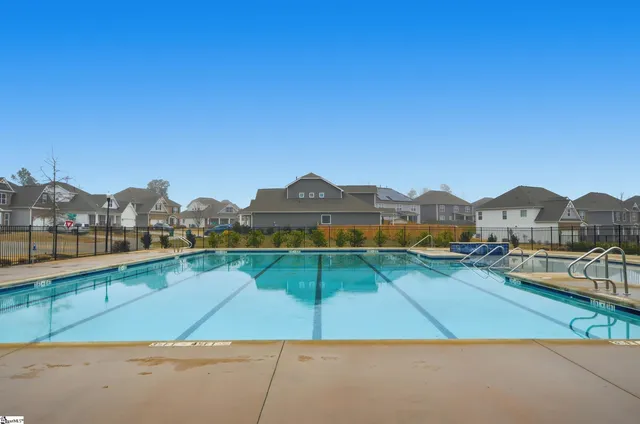 $409,000 | 4076 Moffre Drive, Boiling Springs, SC 29316