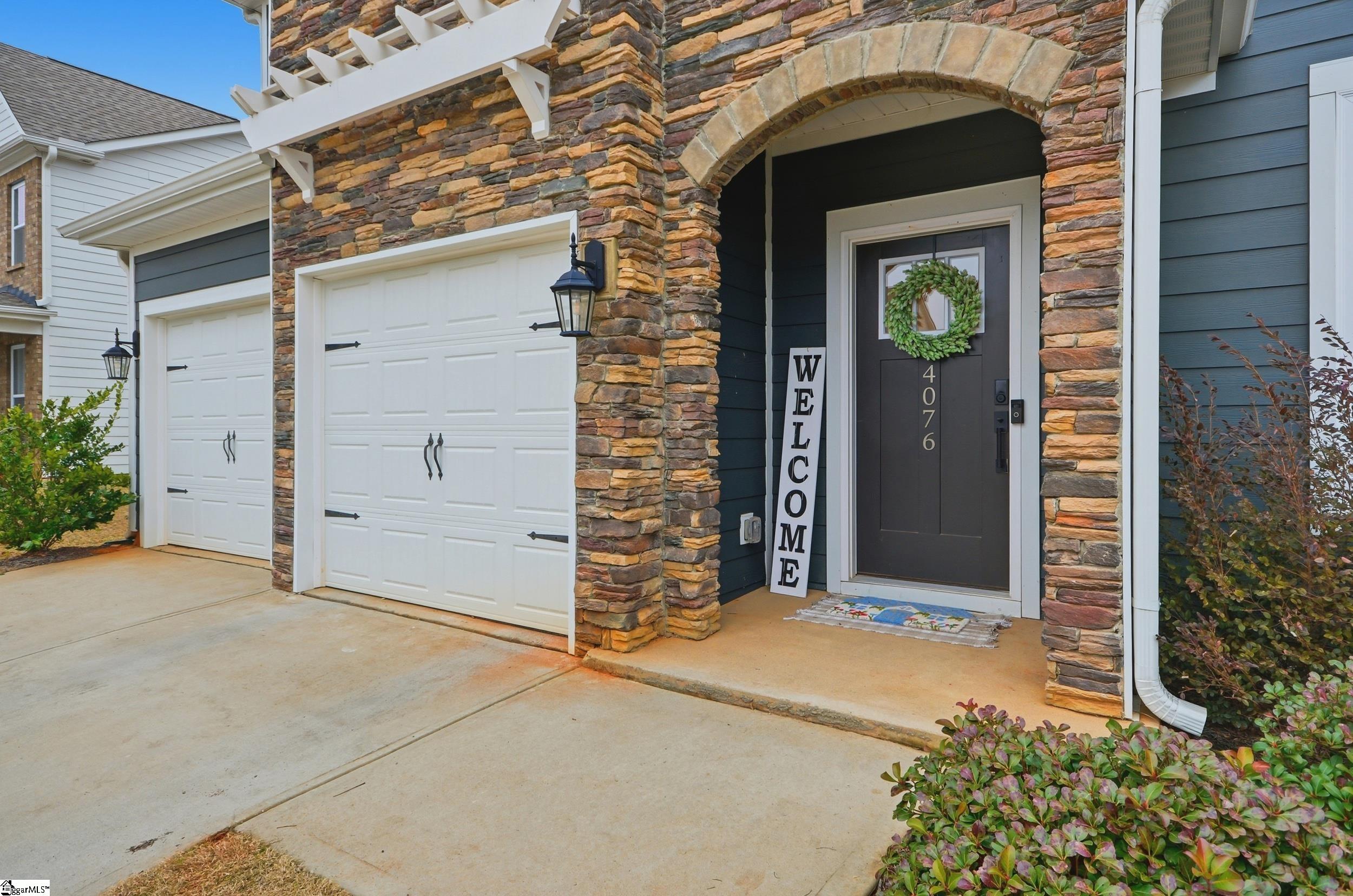 4076 Moffre Drive Boiling Springs, SC 29316 - Photo 4 of 42