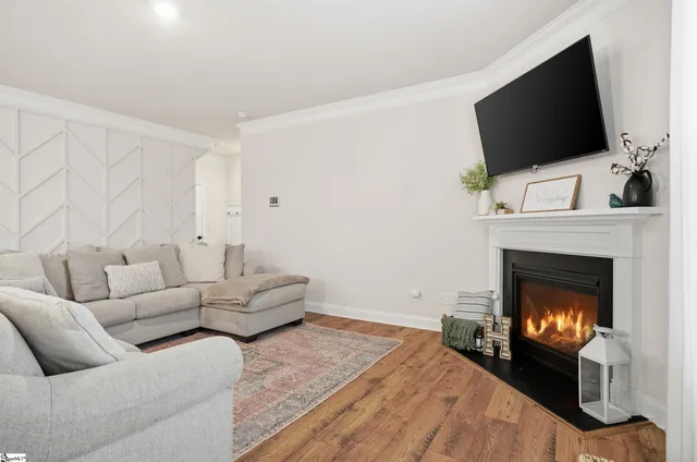 $409,000 | 4076 Moffre Drive, Boiling Springs, SC 29316