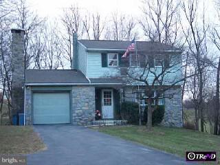 984 Cadmus Road Pottstown, PA 19465 - Photo 1 of 6