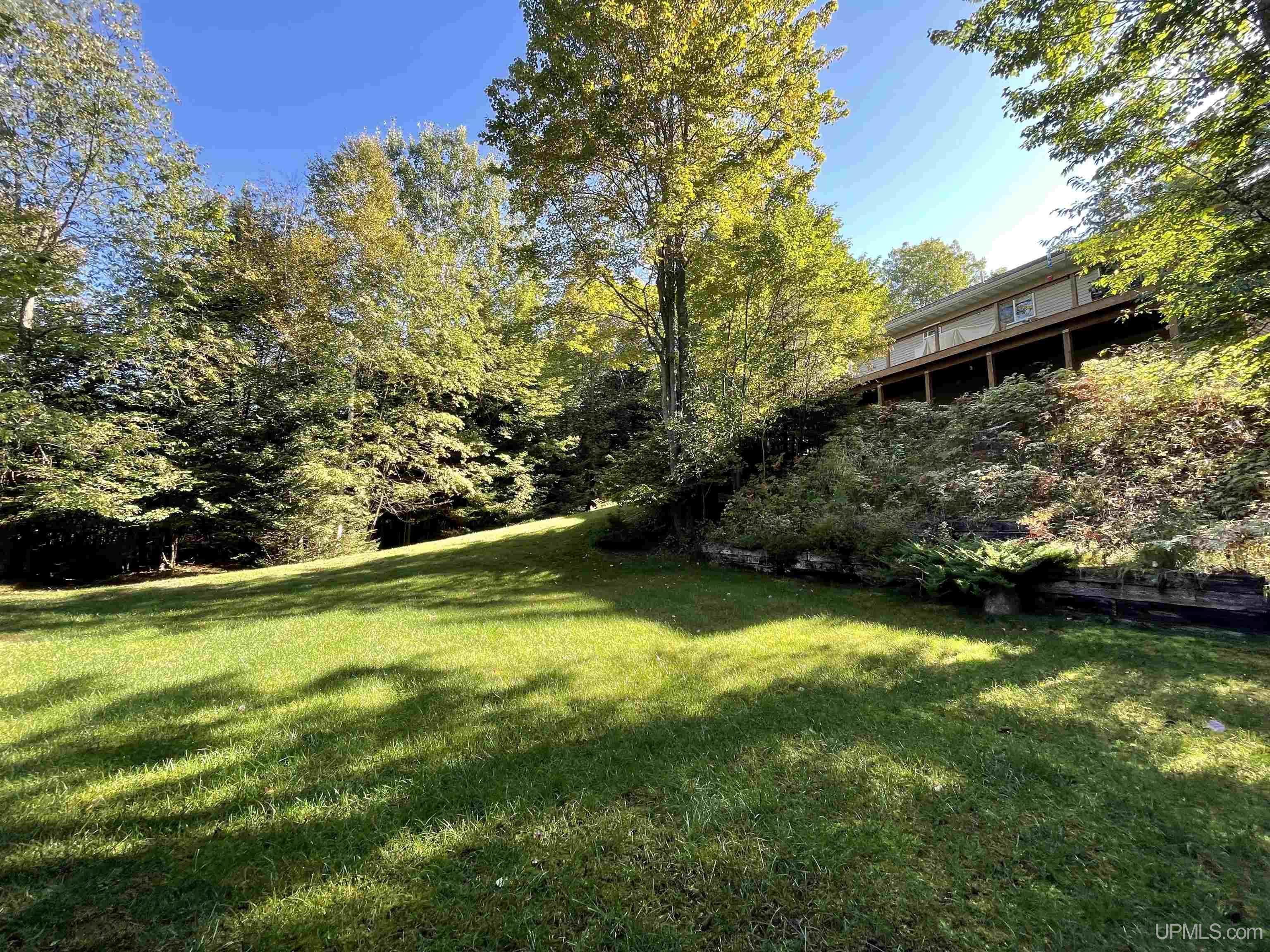807 Silver Creek Road Marquette, MI 49855 - Photo 12 of 77 Gallery Image 12