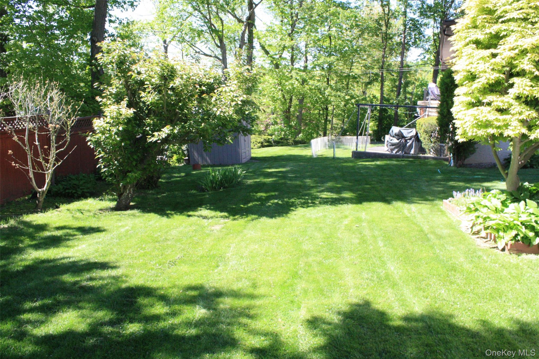 37 Valhalla Road Carmel, NY 10512 - Photo 6 of 28 Yard