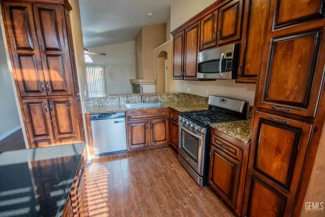 $470,000 | Undisclosed Address, Bakersfield, CA 93311