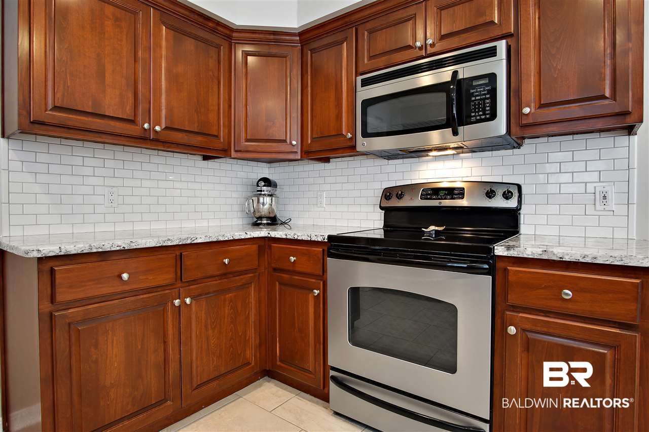 6117 Lindholm Drive South Mobile, AL 36693 - Photo 7 of 32