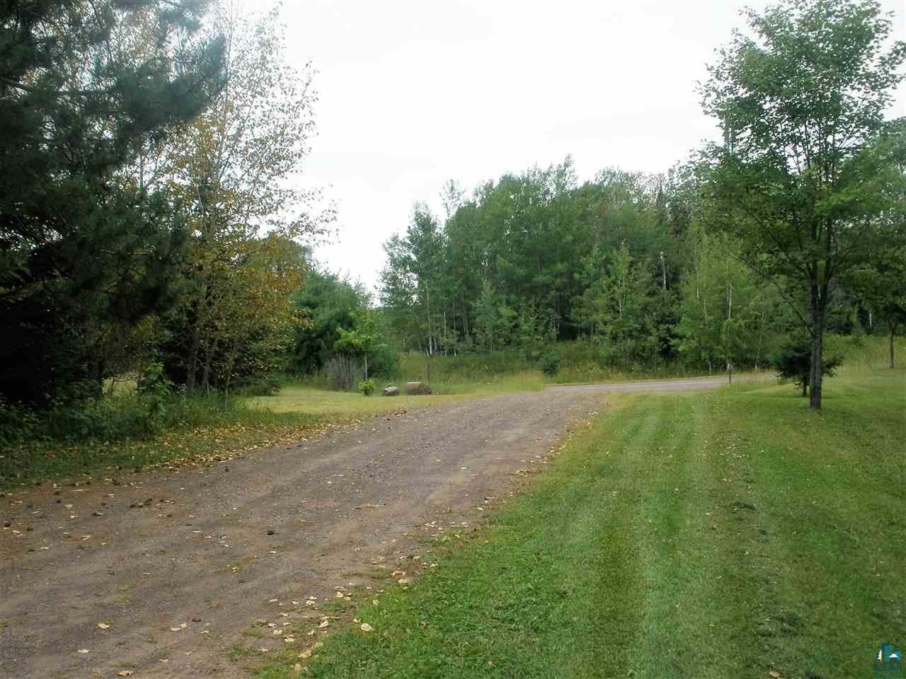6458 Old Taft Road Duluth, MN 55803 - Photo 9 of 12 Set off the Rd Driveway