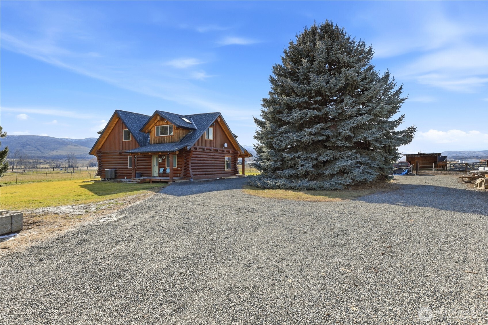 14254 Rutherford Road Yakima, WA 98903 - Photo 30 of 40 a view of a house with a yard