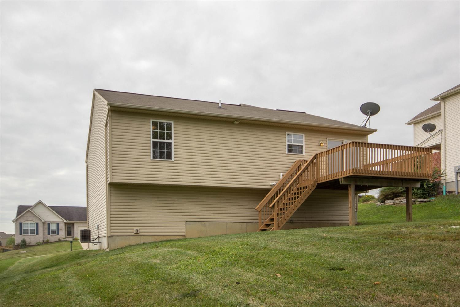 320 Rurel Court Burlington, KY 41005 - Photo 4 of 23 Gallery Image 4