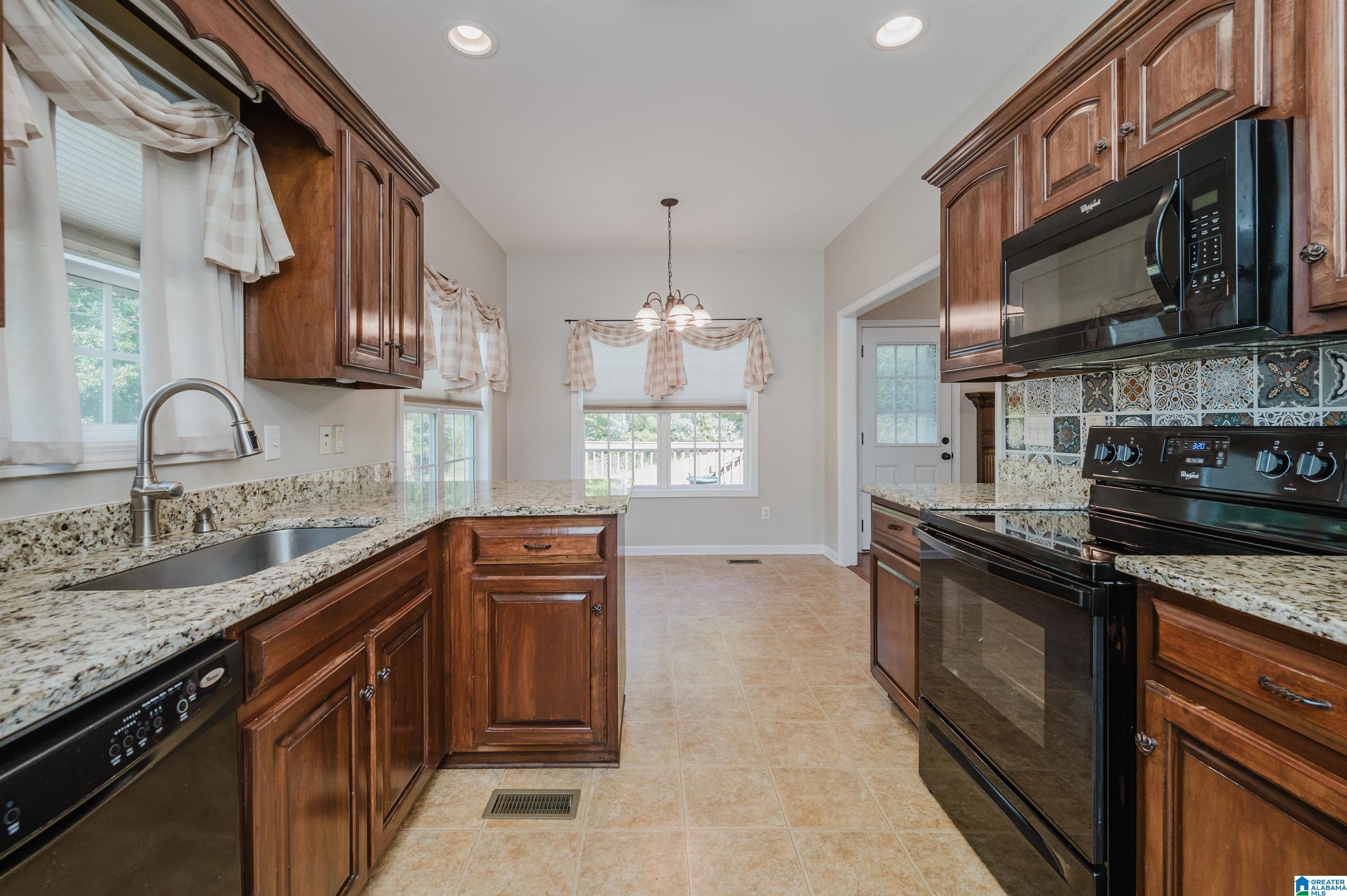 12101 Danny Drive McCalla, AL 35111 - Photo 17 of 42