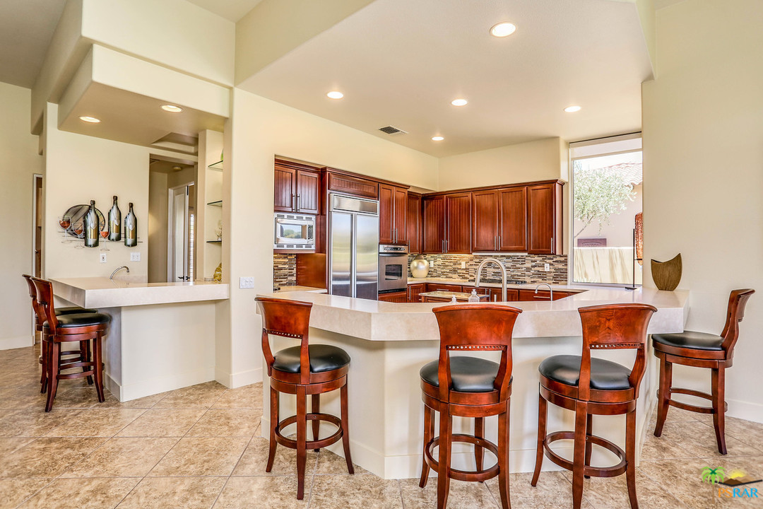 249 Loch Lomond Road Rancho Mirage, CA 92270 - Photo 16 of 48 Kitchen with new Quartz Counters