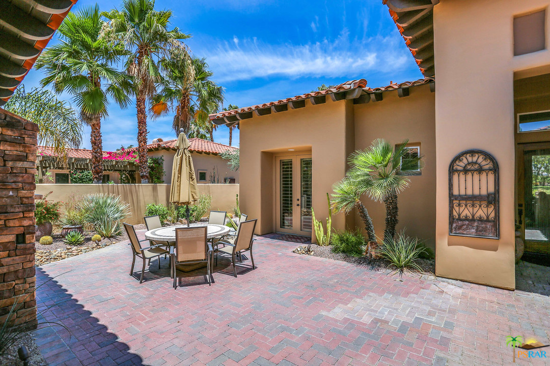 249 Loch Lomond Road Rancho Mirage, CA 92270 - Photo 7 of 48 Another view of Patio