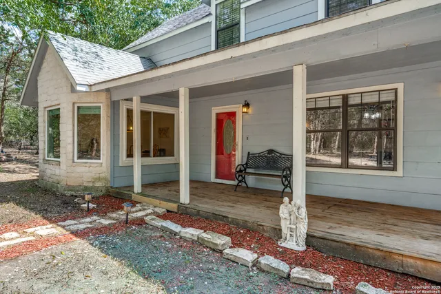 a house view with a outdoor space