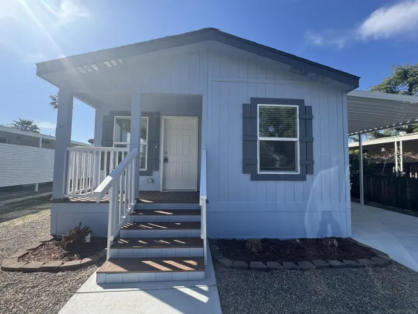 $134,900 | 725 West Thornton Avenue, Unit 11, Hemet, CA 92543